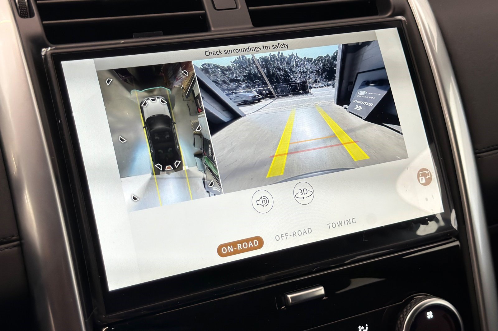 New 2026 Land Rover Discovery S AWD/4WD image 19