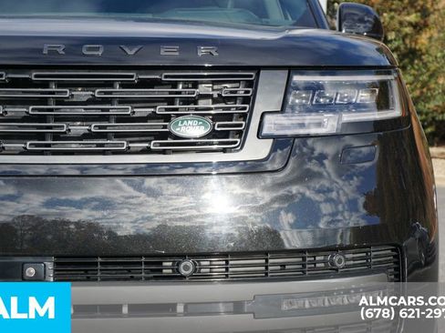 Used 2024 Land Rover Range Rover SE image 12