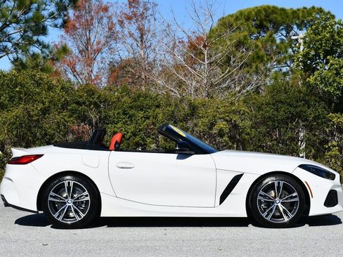 Used 2023 BMW Z4 sDrive30i w/ Premium Package image 7