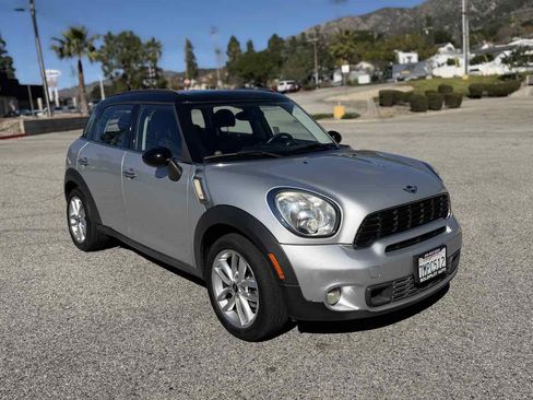 Used 2014 MINI Cooper Countryman S FWD image 1