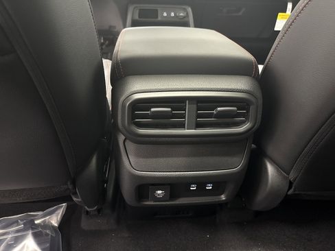 Certified 2026 Honda Passport TrailSport image 40