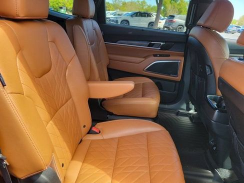 Used 2024 Kia Telluride SX Prestige X-Pro image 10