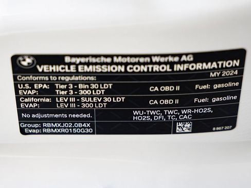 Used 2024 BMW X3 sDrive30i w/ Premium Package RWD image 35