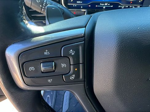 Used 2022 Chevrolet Silverado 1500 ZR2 w/ Technology Package image 27