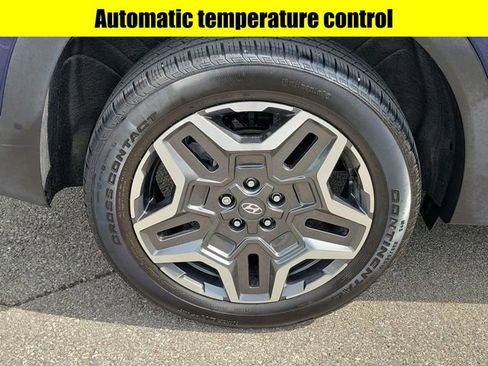 Used 2023 Hyundai Santa Fe Limited AWD/4WD image 7