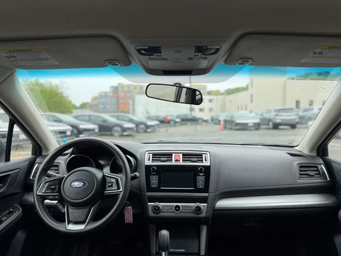 Used 2018 Subaru Legacy 2.5i AWD/4WD image 15