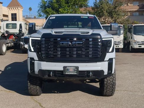 New 2026 GMC Sierra 2500 Denali Ultimate image 10