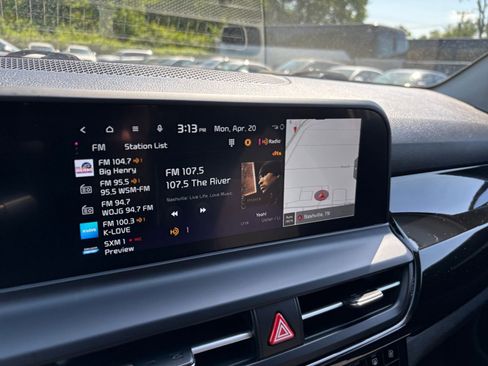 Used 2025 Kia Seltos S FWD image 21