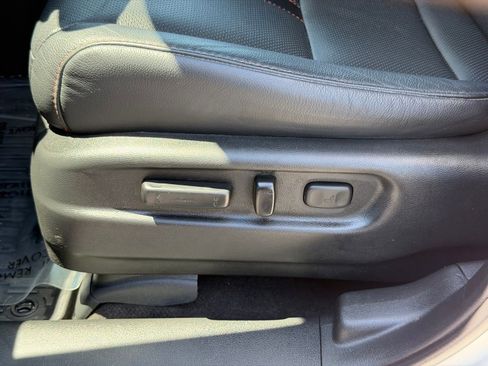 Used 2025 Honda Passport TrailSport image 15