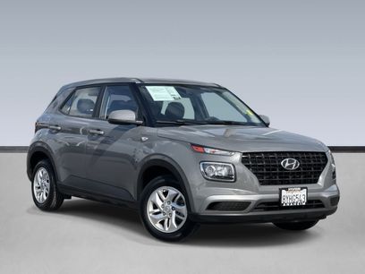 Certified 2022 Hyundai Venue SE