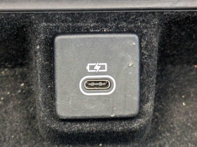 Used 2023 Land Rover Range Rover Long Wheelbase Autobiography AWD/4WD image 24