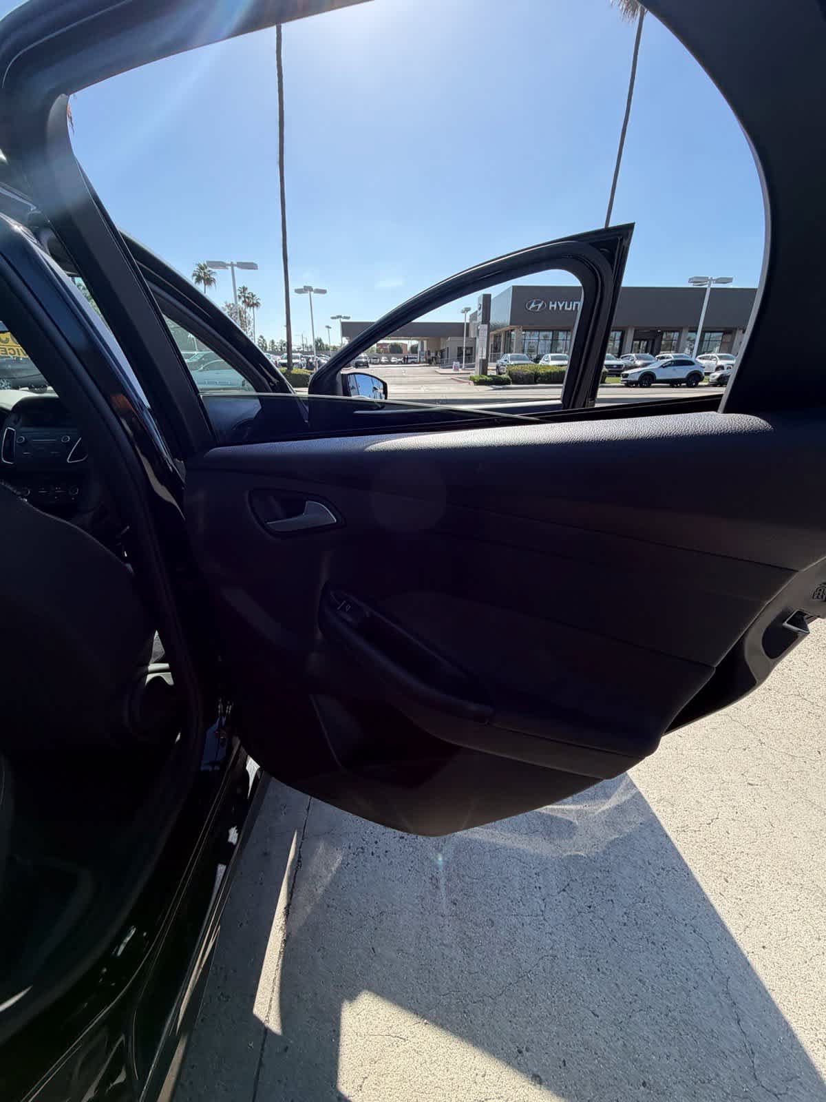 Used 2018 Ford Focus ST FWD image 13