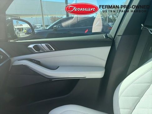 Used 2026 BMW X5 sDrive40i w/ M Sport Package image 13