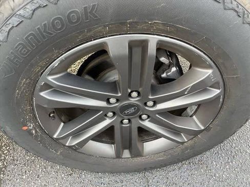 Used 2023 Ford F150 XLT w/ Equipment Group 302A High image 14