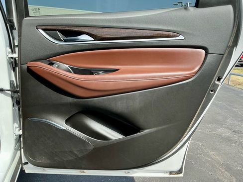 Used 2020 Buick Enclave Avenir w/ Avenir Technology Package image 27