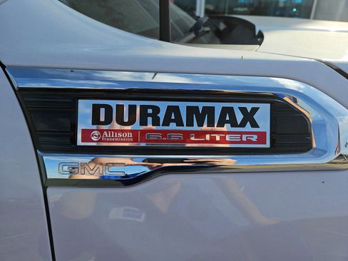 Used 2022 GMC Sierra 2500 SLE w/ SLE Convenience Package image 21