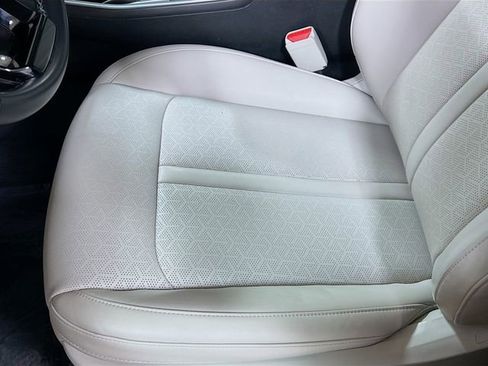 Certified 2021 Kia Sorento S w/ Panoramic Sunroof Package image 18