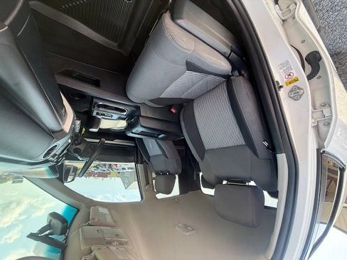 Used 2017 Toyota Tundra SR5 w/ Exterior Package AWD/4WD image 8