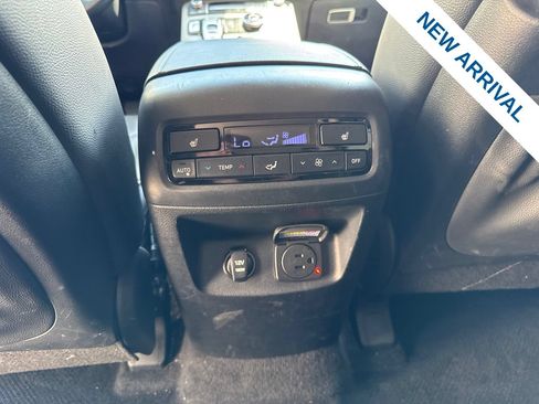 Used 2022 Hyundai Palisade SEL w/ Premium Package AWD/4WD image 15