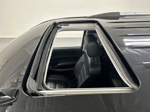 Used 2018 GMC Yukon Denali w/ Open Road Package image 20