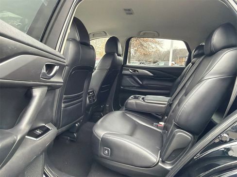 Used 2021 MAZDA CX-9 Touring image 18