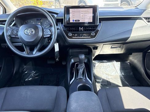 Used 2024 Toyota Corolla LE image 16