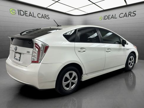 Used 2012 Toyota Prius Three FWD image 5