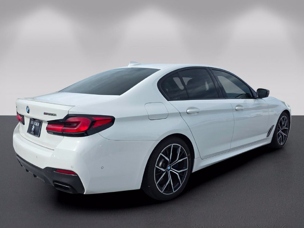 Used 2021 BMW M550i xDrive w/ Premium Package AWD/4WD image 23