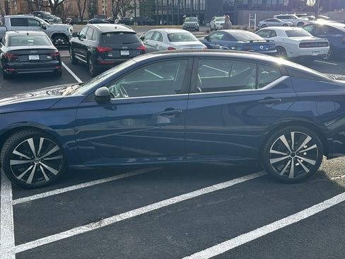 Used 2019 Nissan Altima 2.5 SR image 7