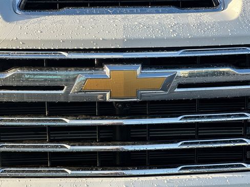 Certified 2025 Chevrolet Silverado 2500 LTZ w/ LTZ Premium Package image 44