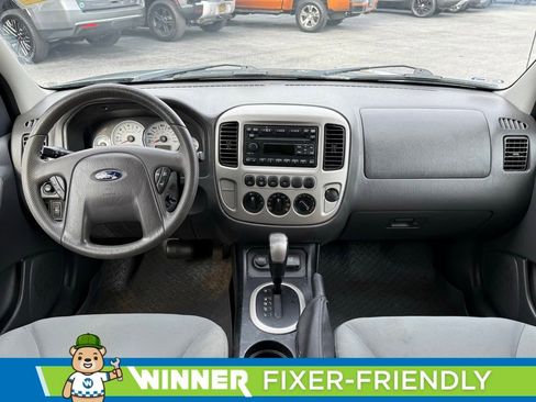 Used 2007 Ford Escape 4WD Hybrid image 11
