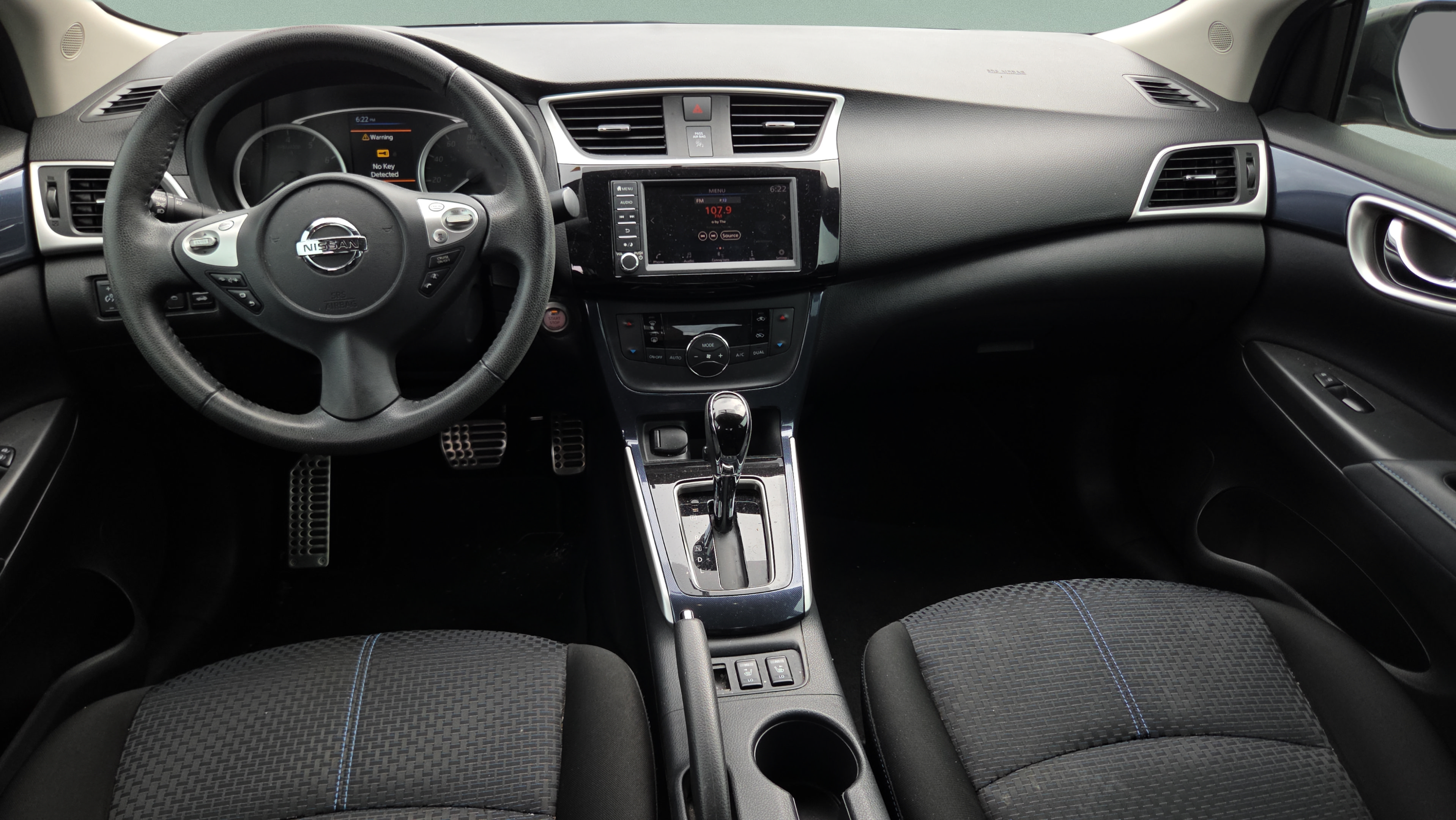 Used 2019 Nissan Sentra SR FWD image 12