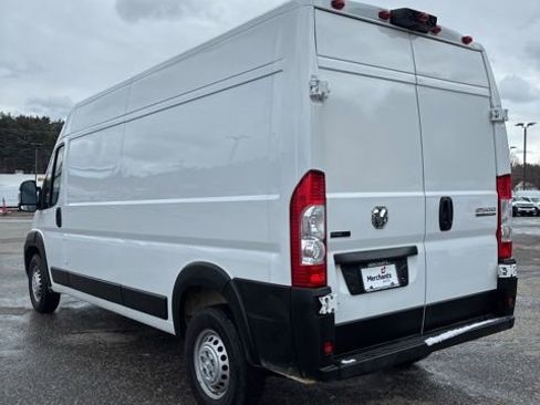Used 2025 RAM ProMaster 2500 w/ Convenience Group FWD image 5