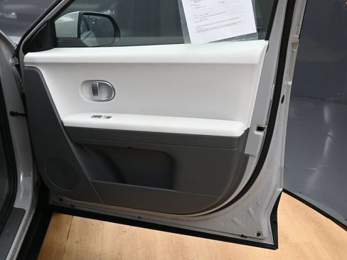 Used 2024 Hyundai Ioniq 5 SEL AWD/4WD image 37