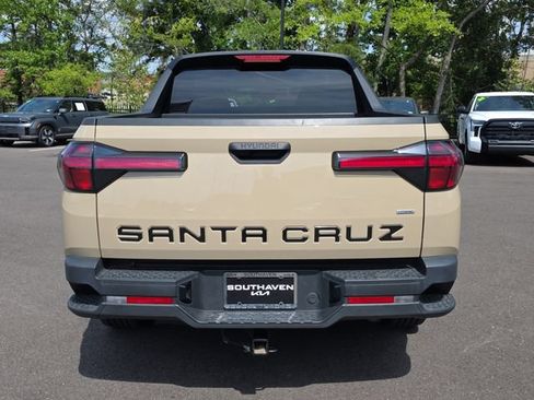 Used 2023 Hyundai Santa Cruz SEL AWD/4WD image 4