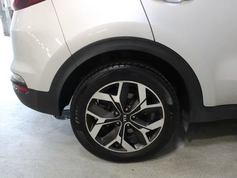 Used 2022 Kia Sportage EX w/ EX Technology Package AWD/4WD image 29
