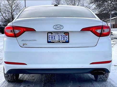 Used 2016 Hyundai Sonata SE image 4