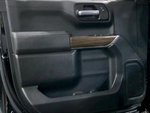 Used 2019 Chevrolet Silverado 1500 LT w/ All-Star Edition AWD/4WD image 22
