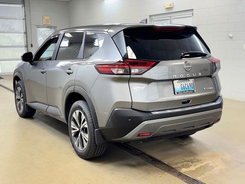 Used 2023 Nissan Rogue SV AWD/4WD image 7