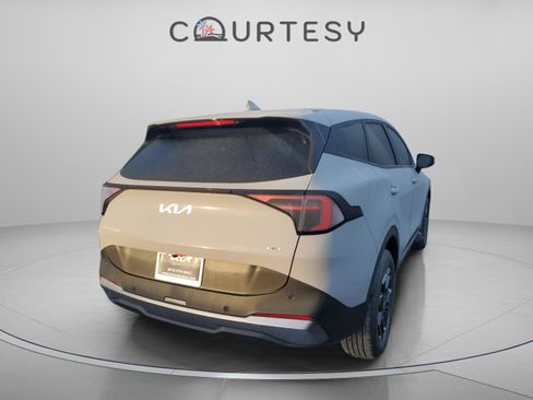 New 2026 Kia Sportage S image 4