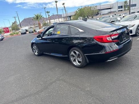 Used 2018 Honda Accord EX image 14