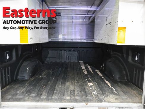 Used 2016 Ford F150 XL w/ Equipment Group 101A Mid RWD image 9