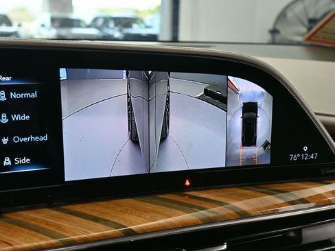 Used 2021 Cadillac Escalade Sport Platinum w/ LPO, ONYX Package image 29