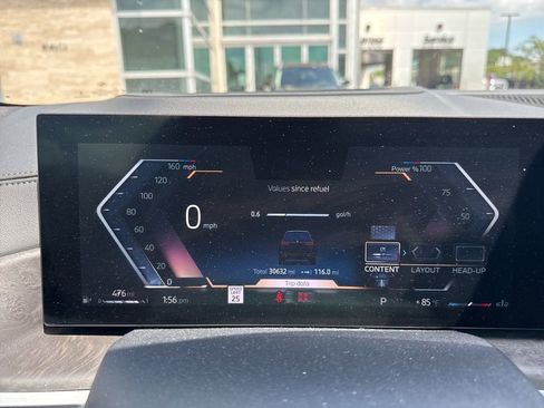 Used 2024 BMW X7 xDrive40i w/ M Sport Package image 20