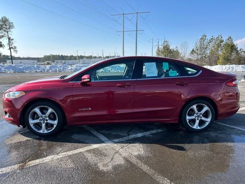 Used 2014 Ford Fusion SE w/ Equipment Group 501A image 4
