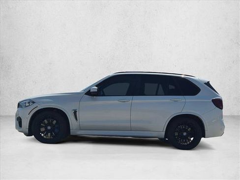 Used 2017 BMW X5 M AWD/4WD image 9