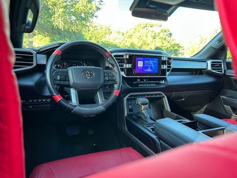 Used 2025 Toyota Tundra SR5 w/ SR5 Convenience Package AWD/4WD image 12