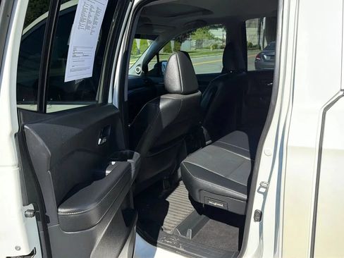 Used 2017 Honda Ridgeline RTL-E image 27