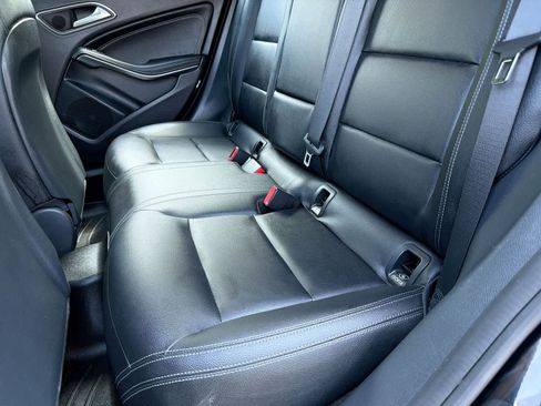 Used 2019 Mercedes-Benz CLA 250 4MATIC image 21
