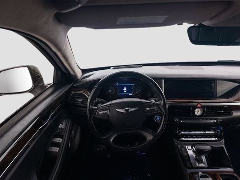 Used 2019 Genesis G90 3.3T Premium image 17